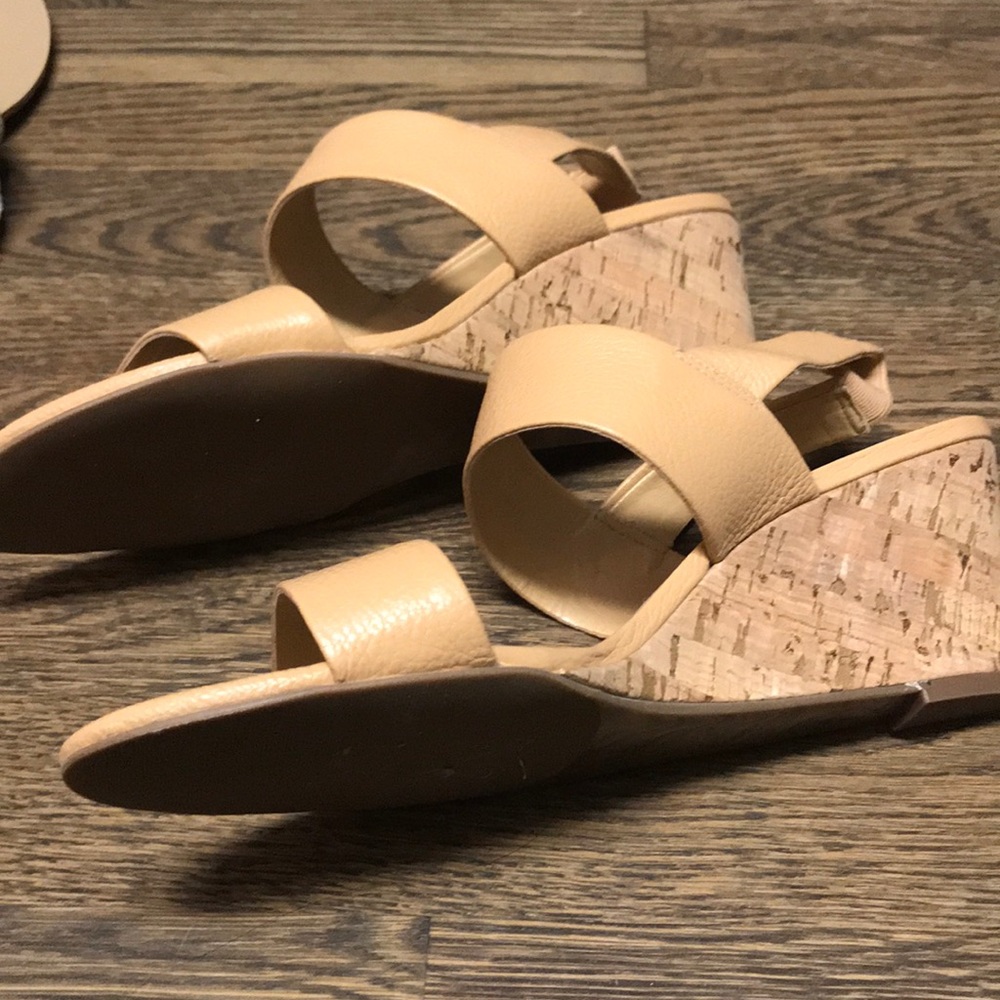 Talbots wedge sandals - Picture 3 of 4